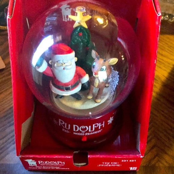 Rudolph and Santa snow globe - Picture 1 of 4